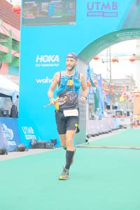 BIB: 384, 5004, 1010
                            <button type="button" onclick="openModal(21762160)" class="btn btn-primary btn-sm float-right btn-popup" data-toggle="modal" data-target=".modal-high-quality">
                        <i class="fas fa-shopping-cart"></i> Add to Cart
                    </button>
                                            <button type="button" onclick="isThisMe(21762160, true)" class="btn btn-success btn-sm float-right btn-popup btn-isme hidden" data-toggle="tooltip" data-placement="bottom" title="นี่คือรูปของคุณใช่ไหม คลิกที่นี่เพื่อเอาเข้าอัลบั้ม">
                        <i class="fas fa-plus"></i> Add to album
                    </button>
                    <button type="button" onclick="isThisMe(21762160, false)" class="btn btn-warning btn-sm float-right btn-popup btn-isnotme hidden">
                        <i class="fas fa-ban"></i> Remove from album
                    </button>